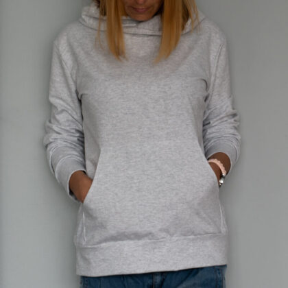 Bluzy z kapturem